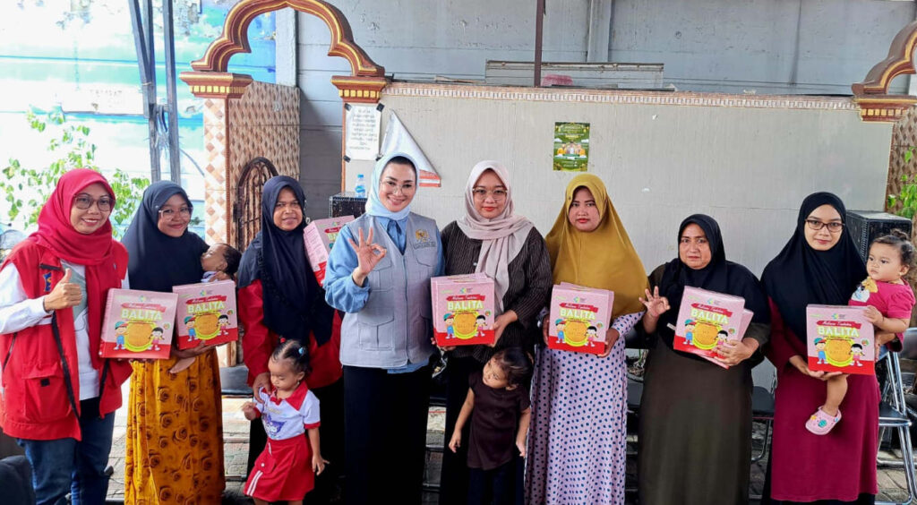 Anggota Komisi IX DPR RI Lucy Kurniasari memaparkan, dengan program inovatif, pemberdayaan masyarakat yang intens, dan pembagian MPASI secara kontinyu, Surabaya akan segera masuk zero stunting. (Foto: Dok RUZKA INDONESIA)