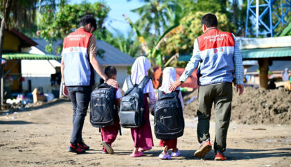 Posko sekolah dan pesantren sementara di Kabupaten Pidie Jaya ini dimanfaatkan oleh sekitar 200 peserta didik, yang terdiri dari 50 siswa jenjang TK dan SD serta 150 santri pendidikan Diniyah. (Foto: Dok RUZKA INDONESIA)