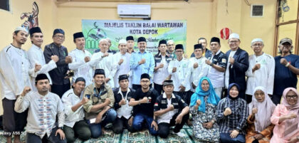 Pengajian Majelis Taklim Balai Wartawan Kota Depok, Kamis (22/01/2026), dihadiri Ustadz Badruddin, Anggota DPRD Kota Depok Edi Masturo, serta Ketua DPD Forkabi Kota Depok Edi Dadang Chandra. (Foto: Dok RUZKA INDONESIA)