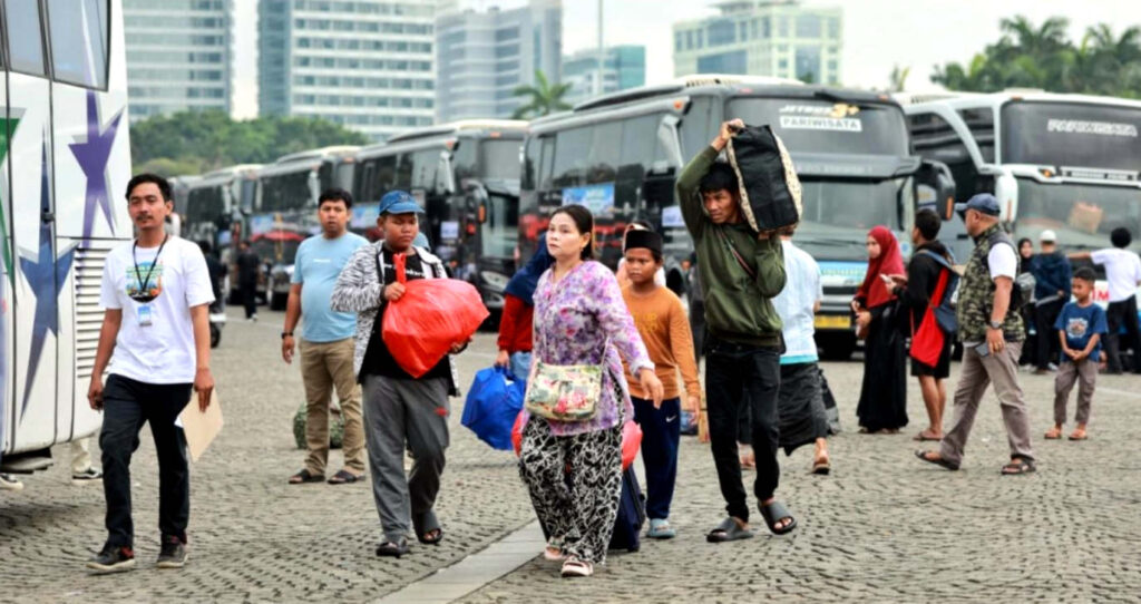 Pemerintah Provinsi DKI Jakarta melalui Dinas Perhubungan DKI Jakarta akan menyelenggarakan Mudik Gratis Pemprov DKI Jakarta 2026 dengan tujuan ke 20 kota/kabupaten di berbagai provinsi di Indonesia. (Foto: BeritaJakarta/Dok RUZKA INDONESIA)