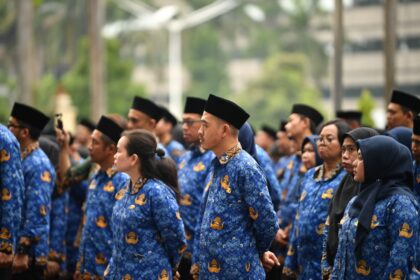 Kementerian Pendidikan Dasar dan Menengah (Kemendikdasmen) mencatat capaian membanggakan dalam upaya reformasi birokrasi. Sebanyak 19 unit kerja berhasil meraih predikat Zona Integritas (ZI) menuju Wilayah Bebas dari Korupsi (WBK) dan Wilayah Birokrasi Bersih dan Melayani (WBBM) dari Kementerian Pendayagunaan Aparatur Negara dan Reformasi Birokrasi (KemenPANRB).