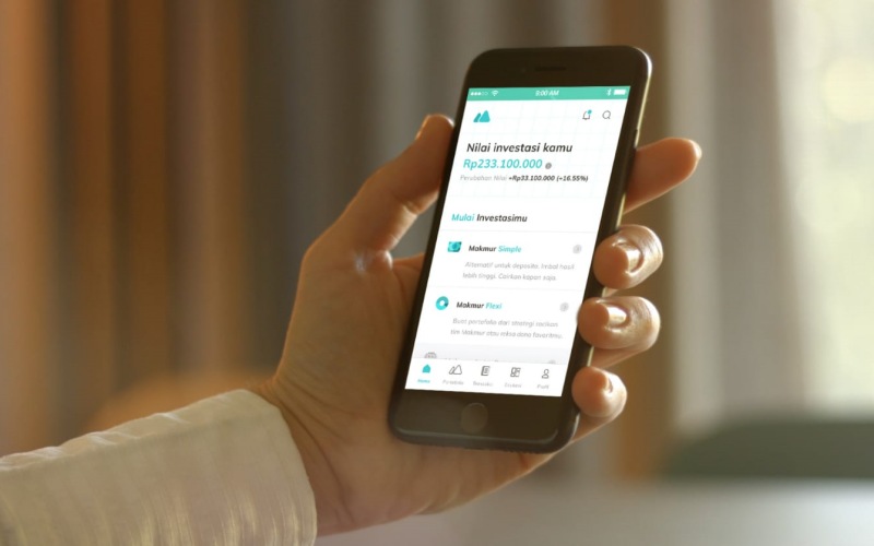 Bagi yang ingin memulai investasi dengan berbagai pilihan yang mudah diakses, Makmur.id adalah salah satu platform yang menyediakan berbagai jenis investasi, termasuk reksadana, saham, obligasi, emas, dan P2P lending.
