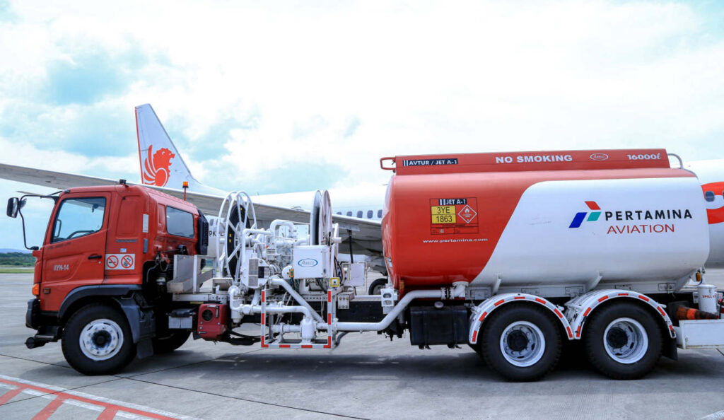 Kebijakan penyesuaian berupa pemberian diskon sebesar 10% untuk harga avtur berlaku di sebanyak 37 bandara. (Foto: Dok RUZKA INDONESIA)