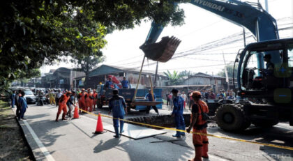 Anggota DPD RI Dapil DKI Jakarta Fahira Idris berharap evaluasi menyeluruh yang dilakukan pasca-kejadian Lenteng Agung dapat memperkuat ketahanan infrastruktur Jakarta sekaligus meningkatkan keselamatan dan kenyamanan masyarakat dalam beraktivitas sehari-hari. (Foto: Dok RUZKA INDONESIA)