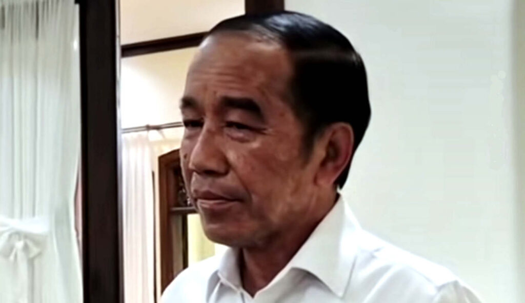Presiden RI ke-7 Joko Widodo ingin menggolkan anaknya Gibran Rakabuming Raka tetap mendampingi Prabowo pada Pilpres 2029. (Foto: Dok RUZKA INDONESIA)
