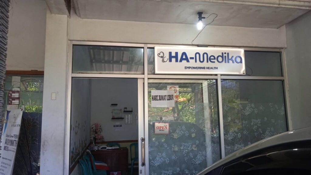 Klinik HA-Medika Kendal resmi membuka layanan terapi sport massage bernama “DANI SPORT MASSAGE” (DSM) di Desa Tanjungmojo, Kecamatan Kangkung, Kabupaten Kendal, Jawa Tengah. (Foto: Dok.Klinik HA-Medika Kendal)
