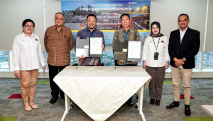 Penandatanganan Perjanjian Jual Beli Gas Bumi (PJBG) dari sumber Lapangan Karamba Wilayah Kerja (WK) Wain dilakukan Pertamina Patra Niaga bersama Indo Sino Oil and Gas (ISOG) yang berlangsung di Gedung Wisma Mulia SKK Migas, Jakarta, Senin (11/05/2026) lalu. (Foto: Dok RUZKA INDONESIA)