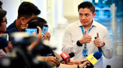 Pengamat Komunikasi Politik Universitas Esa Unggul Jakarta M Jamiluddin Ritonga mengemukakan, Seskab Teddy Indra Wijaya kerap menyampaikan komunikasi publik ke masyarakat, termasuk meng-counter berbagai kritik yang ditujukan ke Istana. (Foto: BPMI/Dok RUZKA INDONESIA)