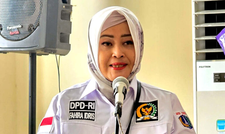 Menurut Anggota DPD RI Dapil DKI Jakarta yang juga pemerhati pendidikan Fahira Idris, keberhasilan Masa Pengenalan Lingkungan Sekolah (MPLS) Ramah 2026 tidak cukup diukur dari selesainya kegiatan lima hari, tetapi dari apakah budaya ramah anak benar-benar berlanjut sepanjang tahun ajaran. (Foto: Dok RUZKA INDONESIA)
