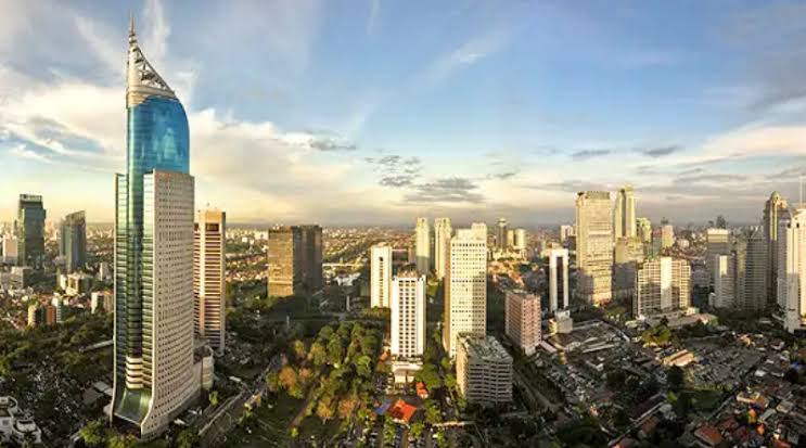 Menurut Anggota DPD RI Dapil DKI Jakarta Fahira Idris, pemeringkatan World’s Best Cities tidak sekadar melihat kemegahan infrastruktur atau besarnya ekonomi, tetapi mengukur kualitas kota melalui tiga pilar utama, yaitu Livability atau kualitas kota untuk ditinggali, Lovability atau daya tarik dan kecintaan terhadap kota, serta Prosperity atau kemampuan kota menciptakan kemakmuran dan kesempatan ekonomi. (Foto: Dok RUZKA INDONESIA)