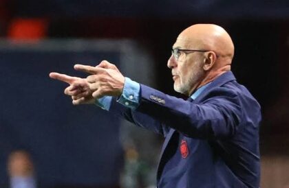 Pelatih Spanyol, Luis de la Fuente. (Foto: REUTERS/Wolfgang Rattay)