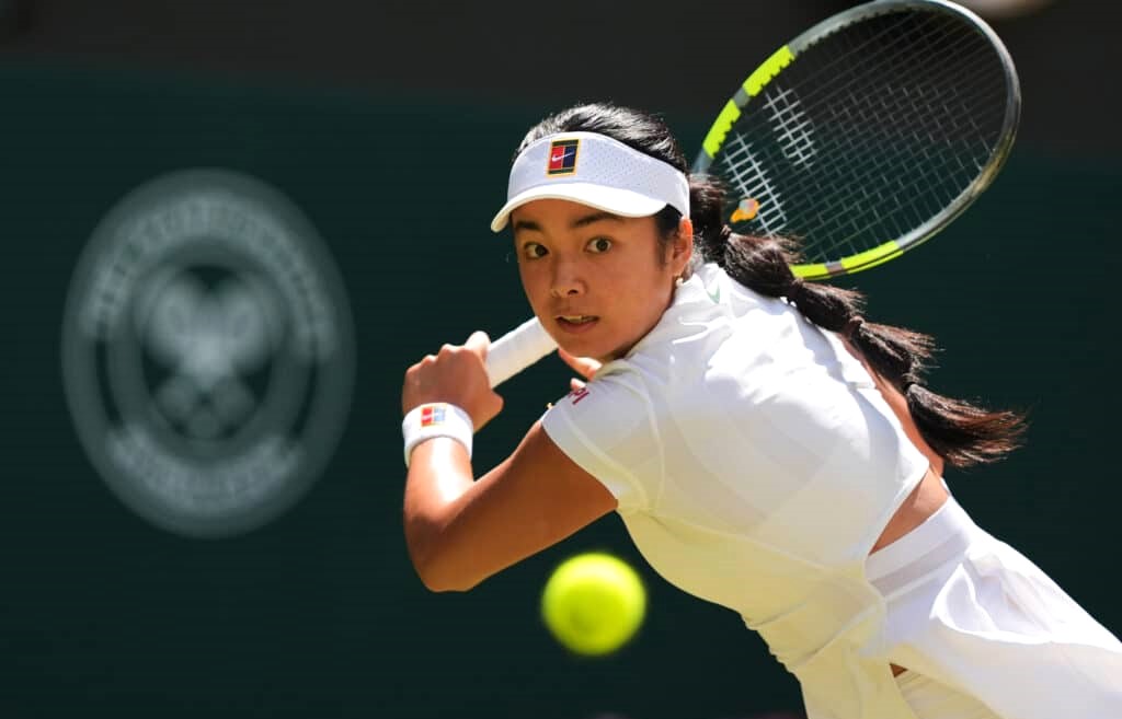 Alexandra Eala. (Foto: Associated Press Photo/Maja Smiejkowska)